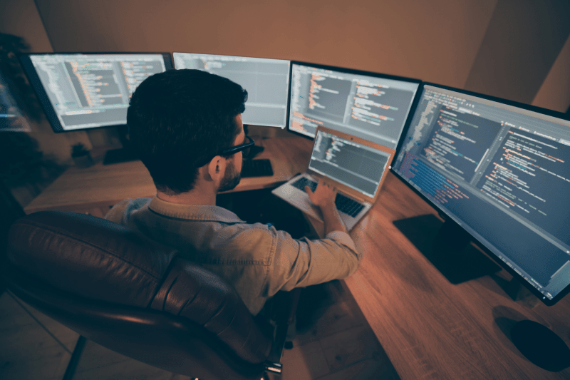 What Does A Senior Java Developer Do?